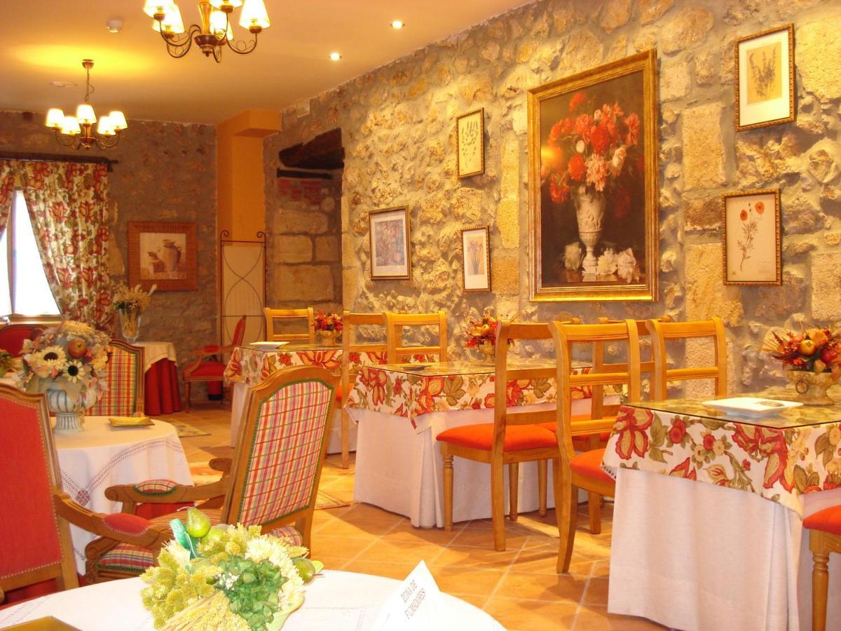 Hotel Palacio Garcia Quijano Corrales De Buelna Extérieur photo