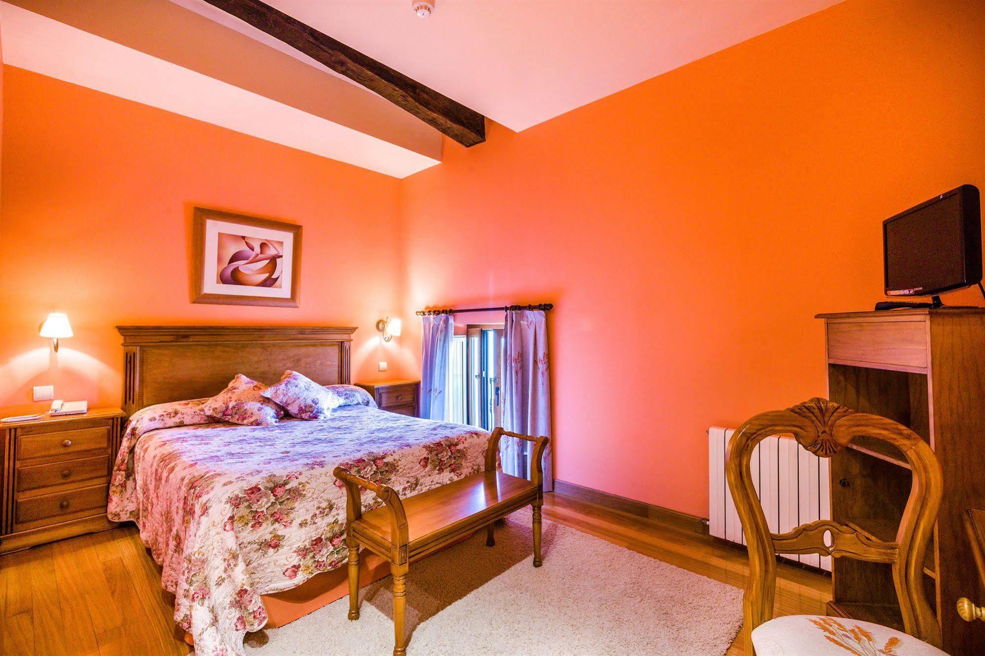 Hotel Palacio Garcia Quijano Corrales De Buelna Extérieur photo